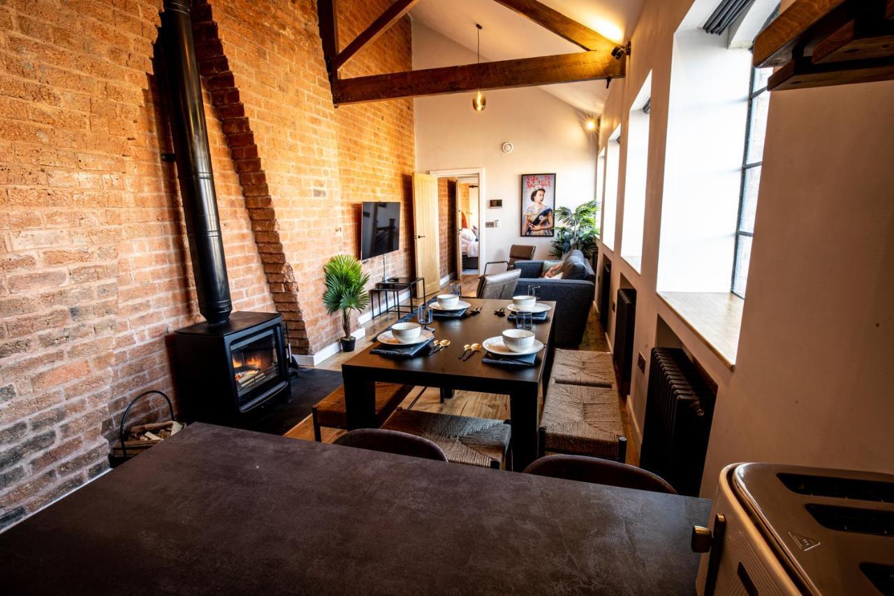 Vip 3Br Grade2 Luxurious Industrial House With Wood Fire, Electric Blinds And Big Cast Iron Windows In The Heart Of The Jq Villa Birmingham Exterior photo